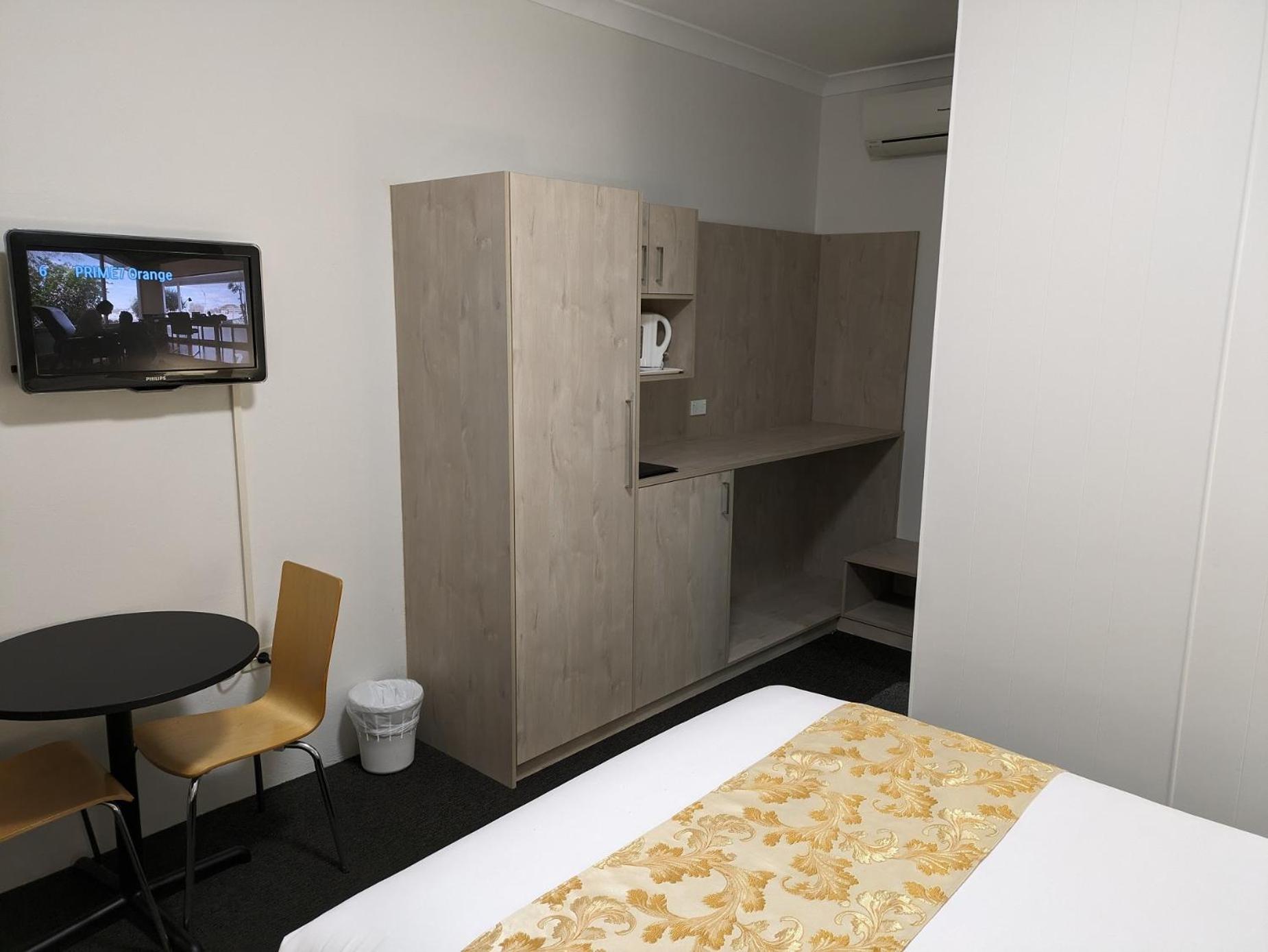 Country Lodge Motor Inn Bathurst Ngoại thất bức ảnh