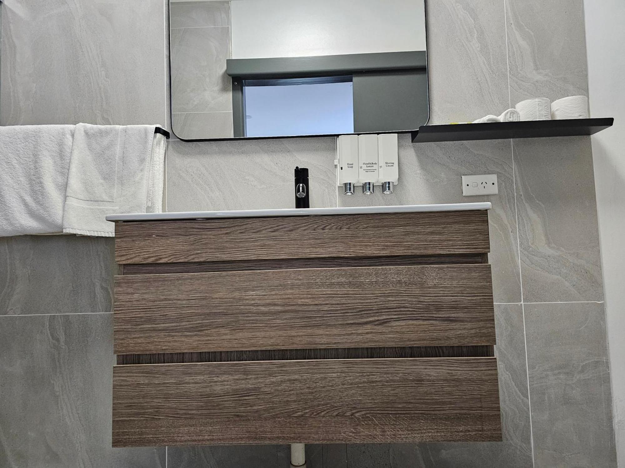 Country Lodge Motor Inn Bathurst Ngoại thất bức ảnh